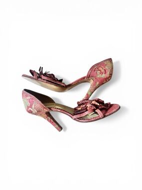 Vintage Floral Brocade Open-Toe Heels with Decorative Rosette